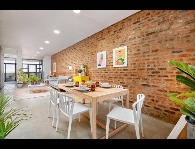 2 BEDROOM PROPERTY TO RENT IN BRAAMFONTEIN